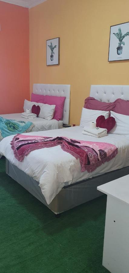 Helpful Bed & Breakfast 2*